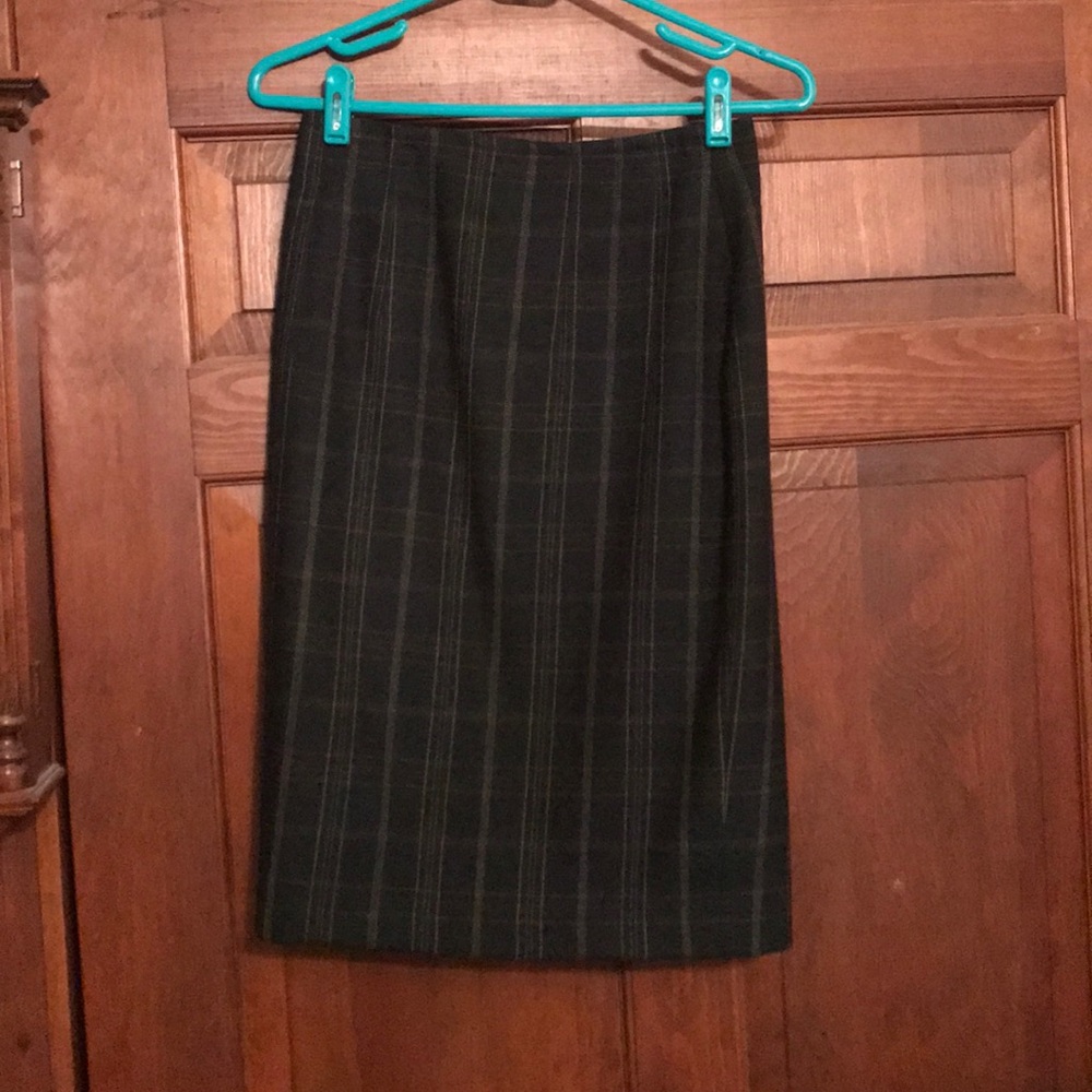 Laurél 100% Pure Virgin Wool Vintage Skirt